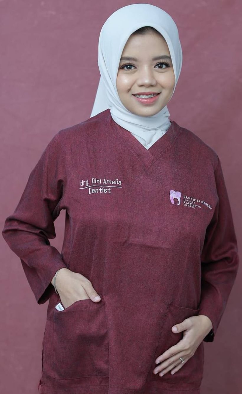 Drg Dini Amalia-crop